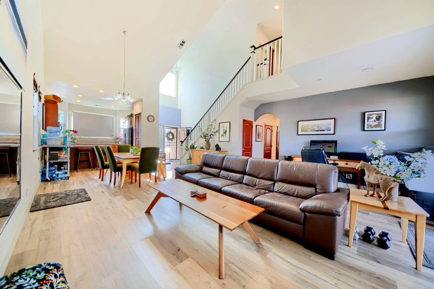 Detail Gallery Image 17 of 81 For 601 St Helena Dr, Newman,  CA 95360 - 4 Beds | 2/1 Baths