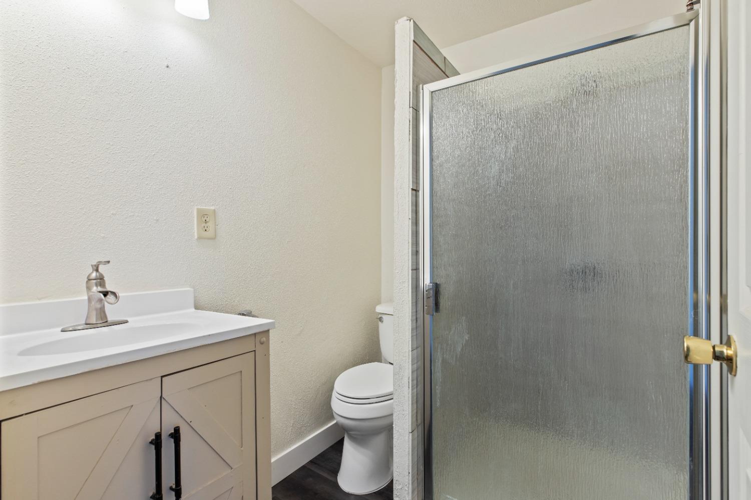 Detail Gallery Image 13 of 13 For 2121 S Lincoln St, Stockton,  CA 95206 - 3 Beds | 2 Baths
