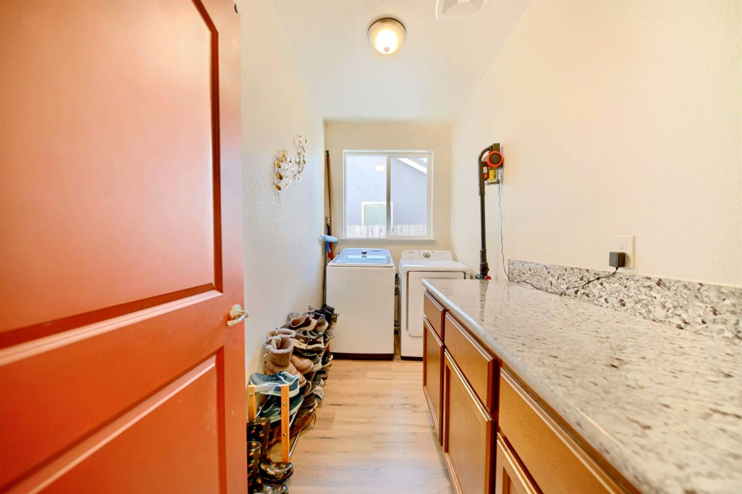 Detail Gallery Image 29 of 81 For 601 St Helena Dr, Newman,  CA 95360 - 4 Beds | 2/1 Baths