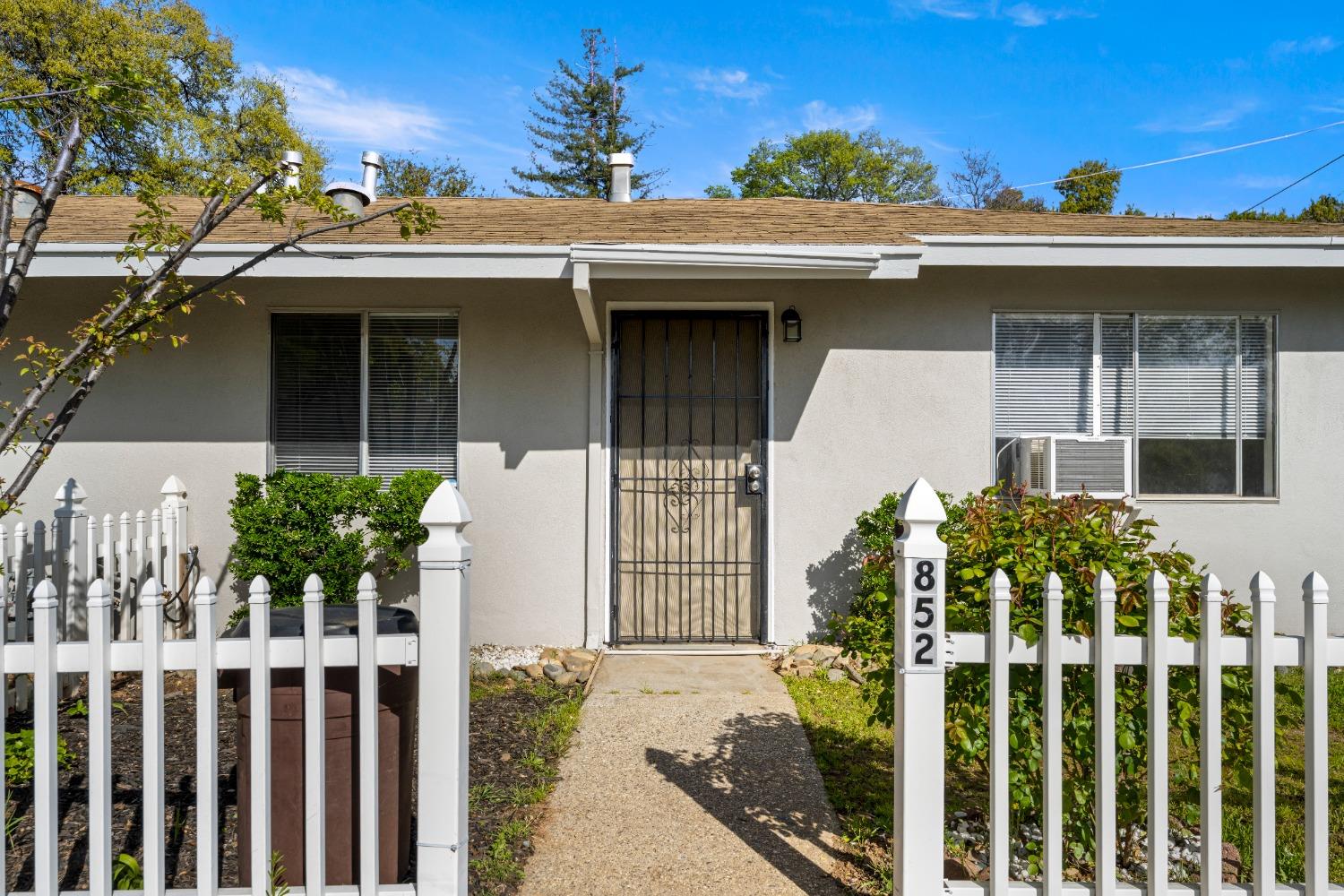 Live Oak Way, Auburn, California image 3