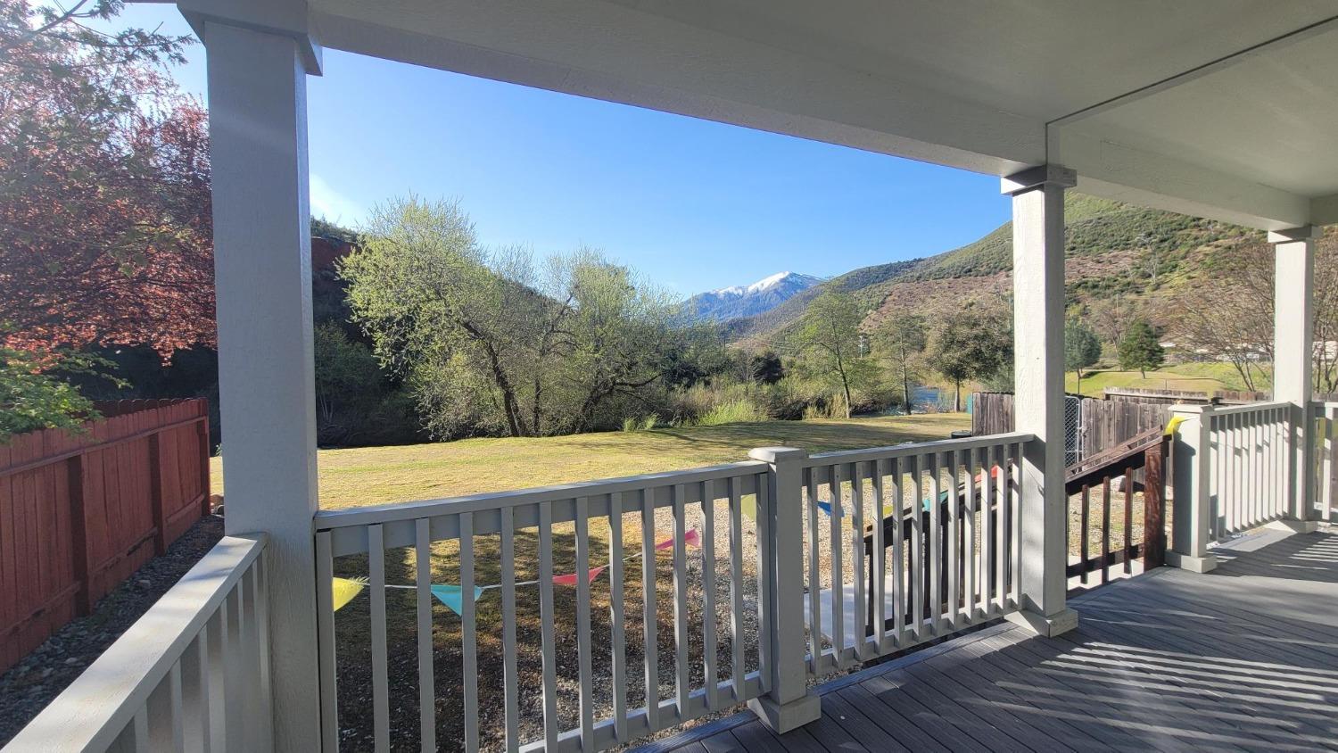 Detail Gallery Image 1 of 8 For 13905 Trinity Mountain Rd 53, Shasta,  CA 96033 - 3 Beds | 2 Baths