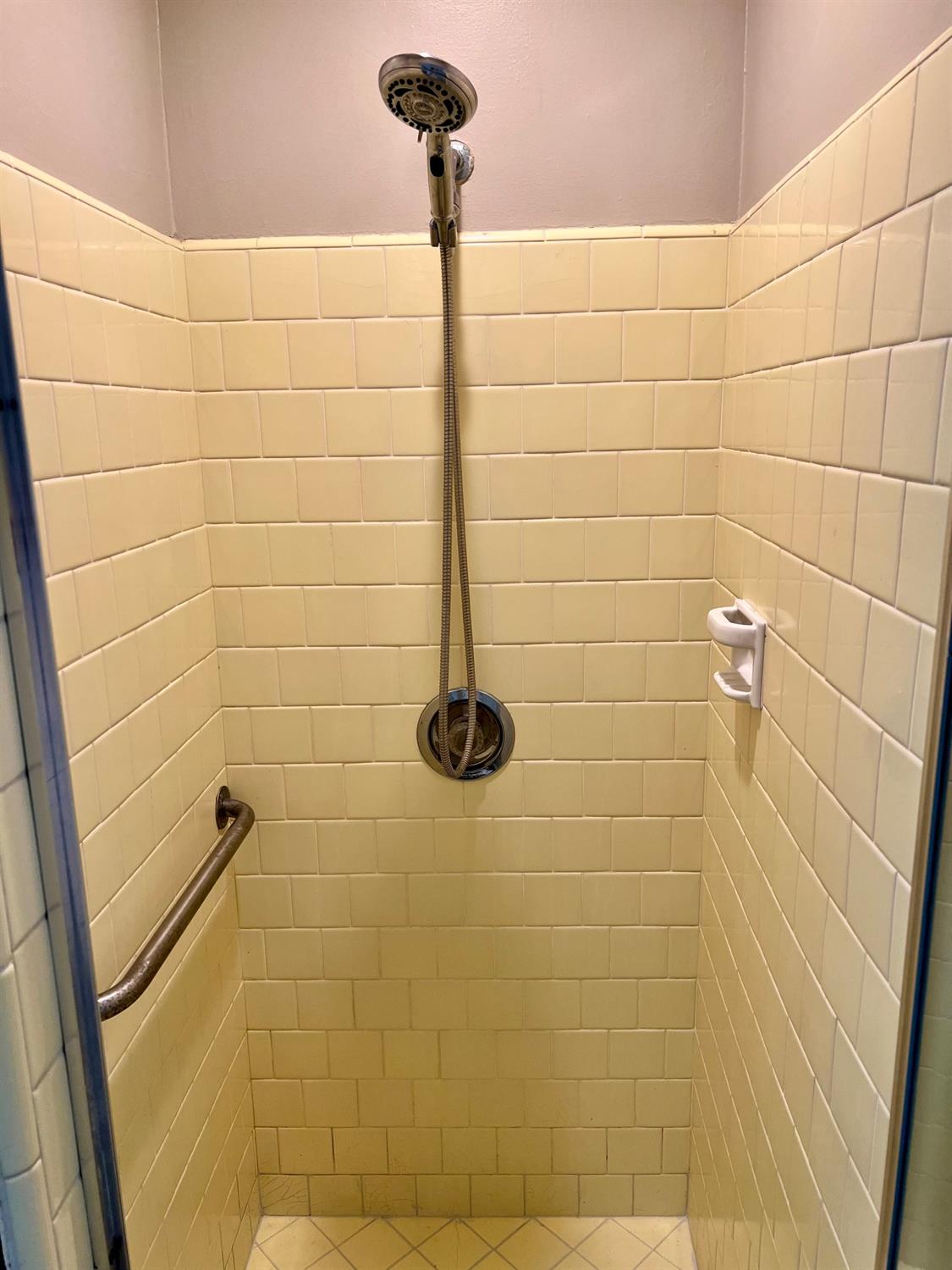 Detail Gallery Image 32 of 99 For 1228 W Walnut St, Stockton,  CA 95203 - 3 Beds | 2 Baths
