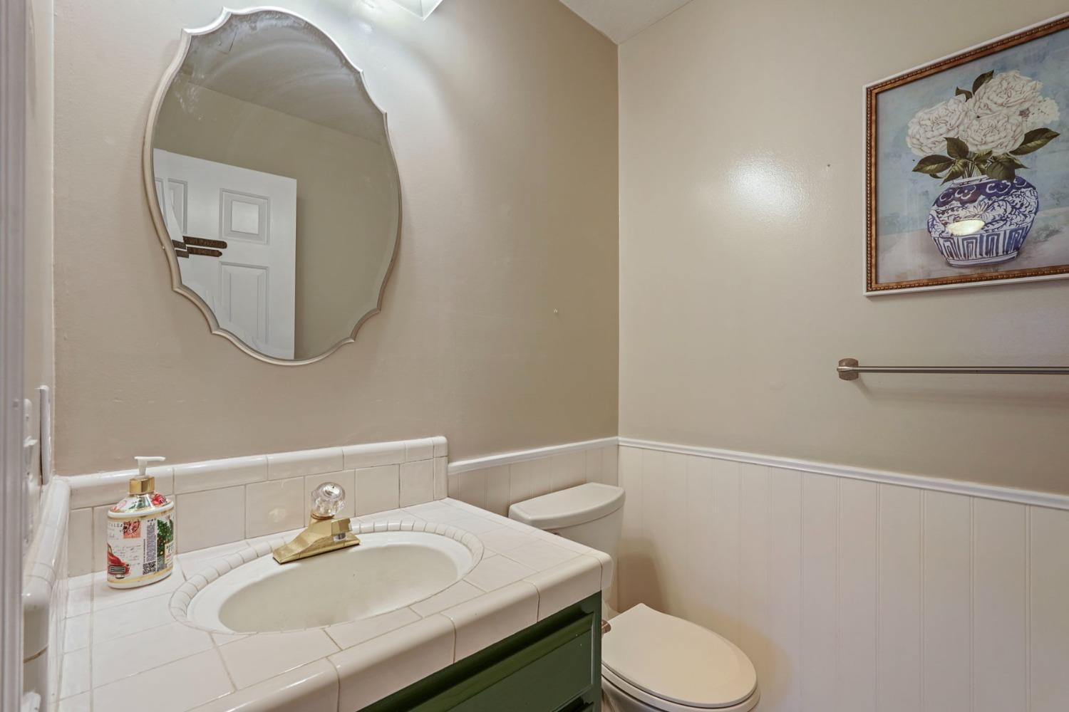 Detail Gallery Image 20 of 70 For 379 W Taddei Rd, Acampo,  CA 95220 - 3 Beds | 2/1 Baths