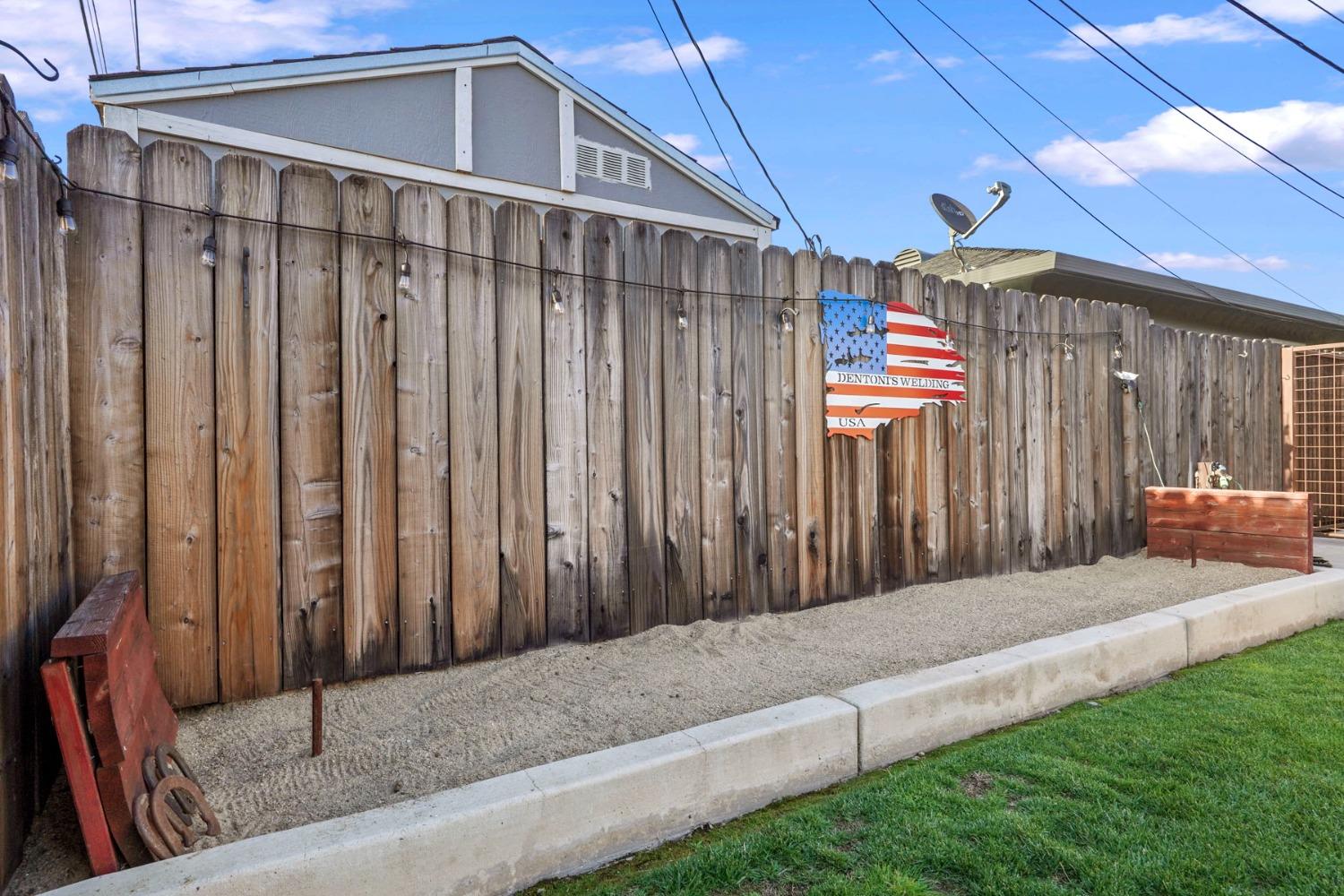 Detail Gallery Image 40 of 45 For 1133 S Orange Ave, Lodi,  CA 95240 - 3 Beds | 2 Baths