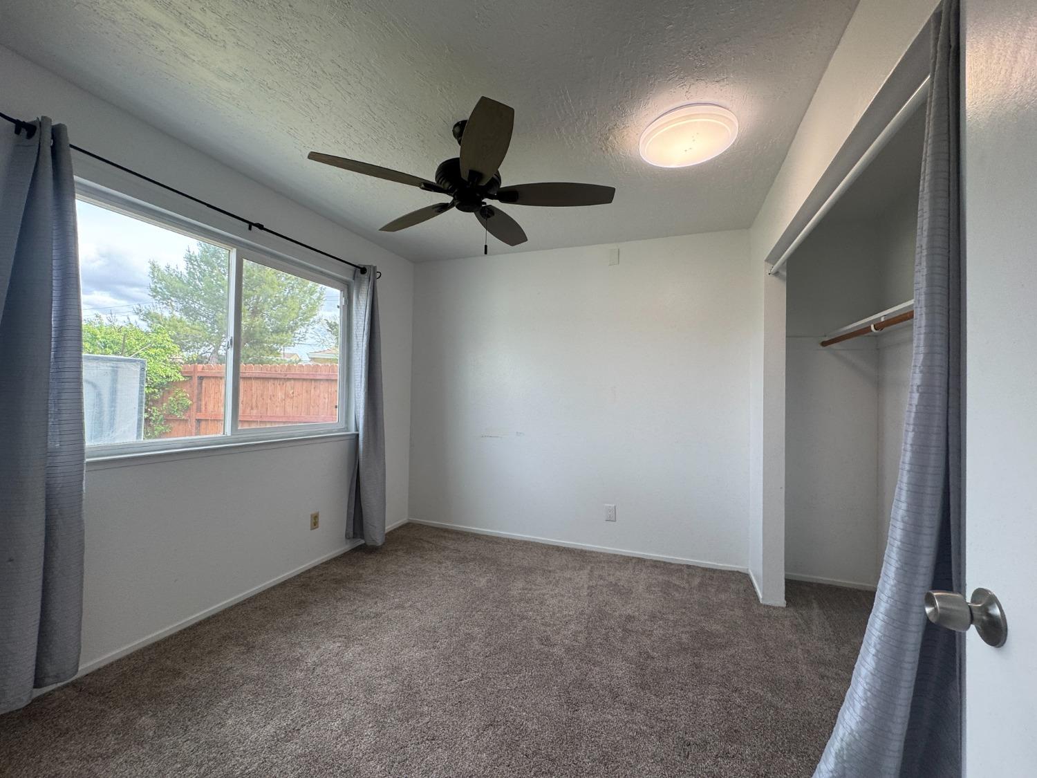 Detail Gallery Image 15 of 21 For 2953 Beeston Ave, Sacramento,  CA 95822 - 3 Beds | 2 Baths