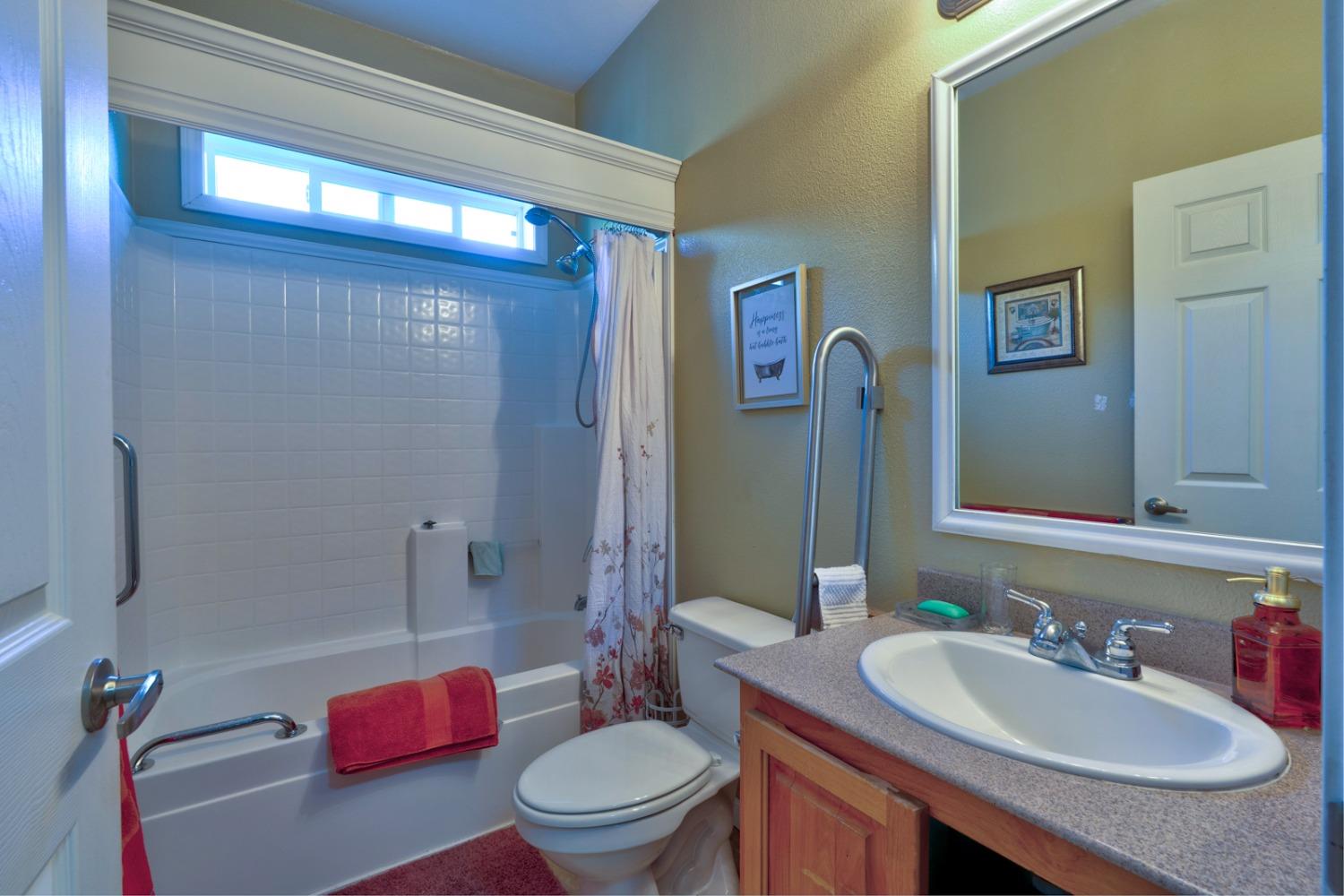 Detail Gallery Image 22 of 34 For 1470 Queen Way 17, Livingston,  CA 95334 - 2 Beds | 2 Baths