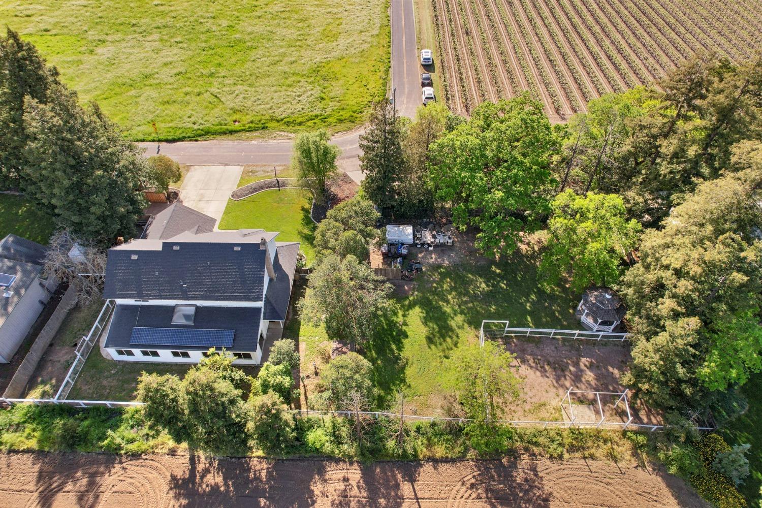 Detail Gallery Image 57 of 70 For 379 W Taddei Rd, Acampo,  CA 95220 - 3 Beds | 2/1 Baths