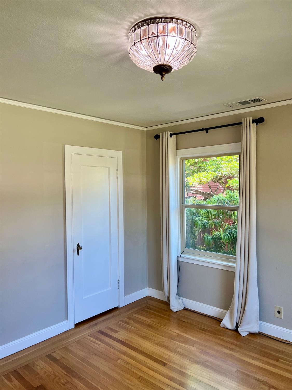 Detail Gallery Image 43 of 99 For 1228 W Walnut St, Stockton,  CA 95203 - 3 Beds | 2 Baths