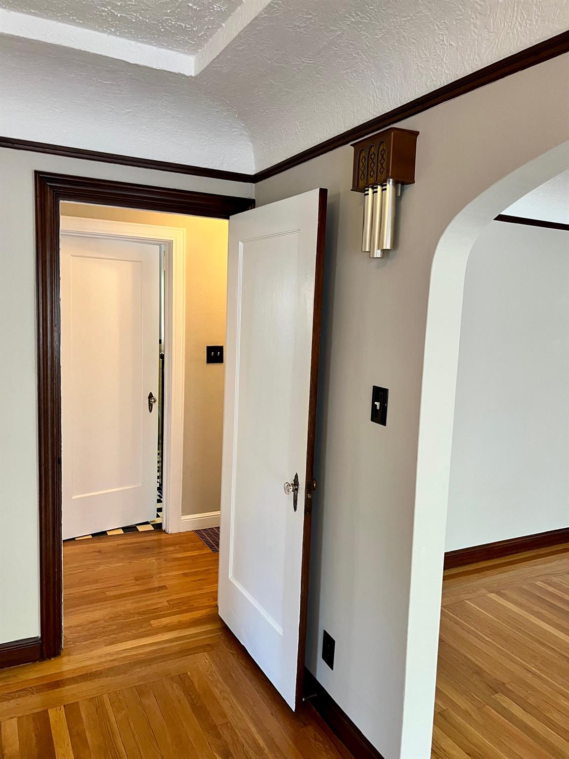 Detail Gallery Image 81 of 99 For 1228 W Walnut St, Stockton,  CA 95203 - 3 Beds | 2 Baths