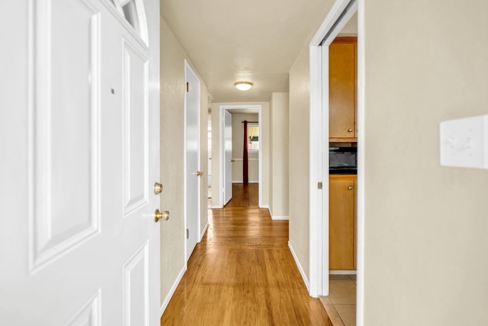 Detail Gallery Image 25 of 48 For 2150 60th Ave, Sacramento,  CA 95822 - 4 Beds | 2 Baths