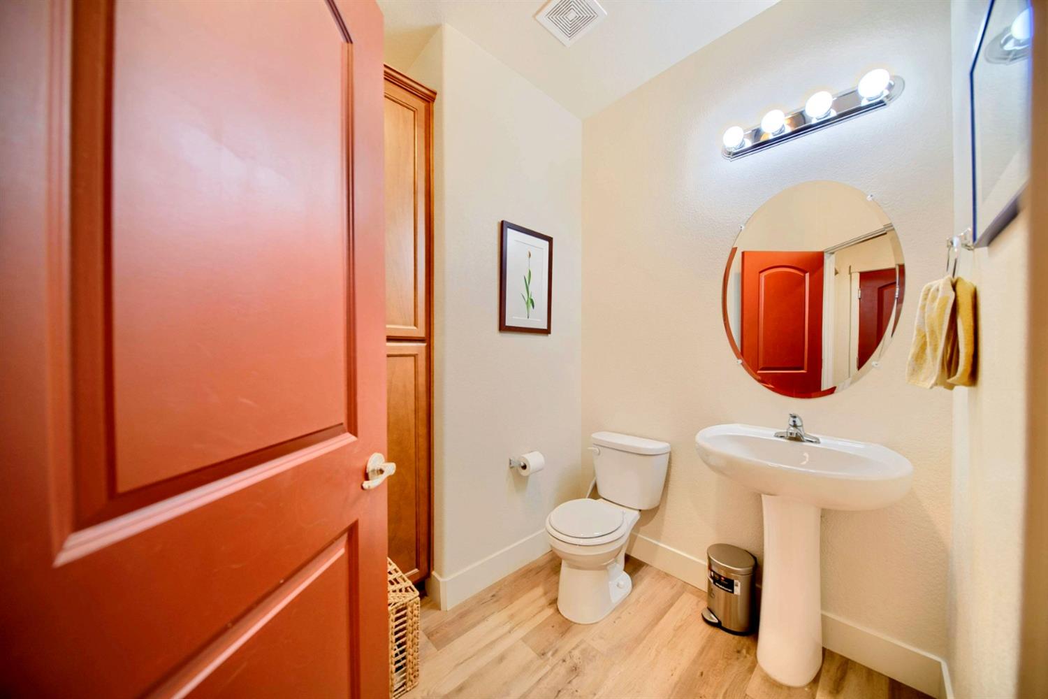 Detail Gallery Image 44 of 81 For 601 St Helena Dr, Newman,  CA 95360 - 4 Beds | 2/1 Baths