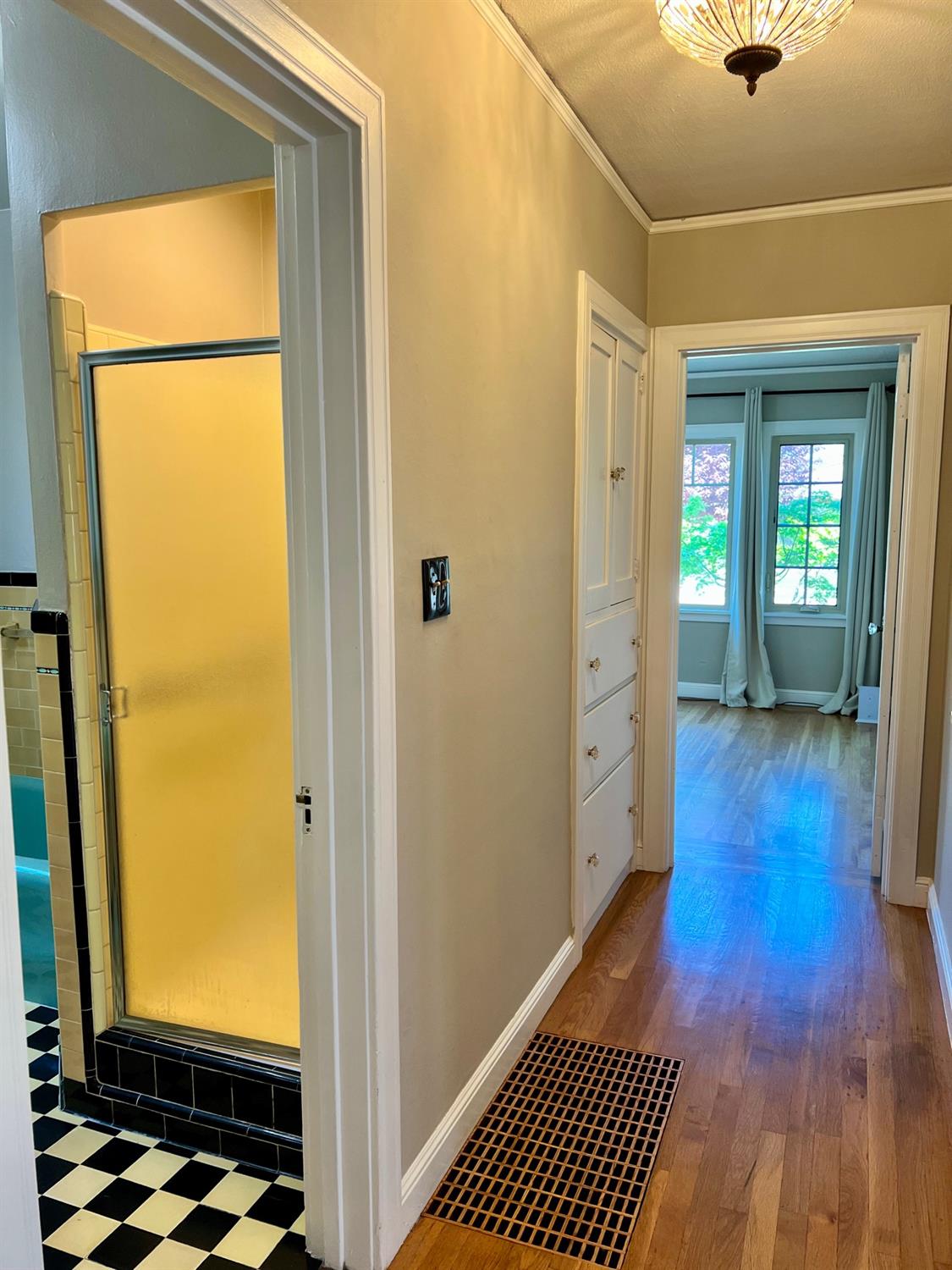 Detail Gallery Image 39 of 99 For 1228 W Walnut St, Stockton,  CA 95203 - 3 Beds | 2 Baths