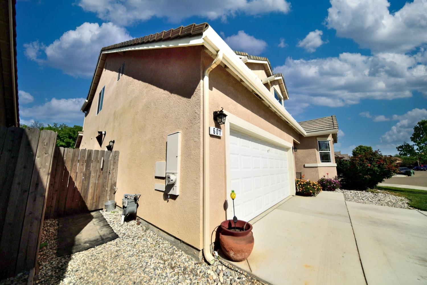 Detail Gallery Image 74 of 81 For 601 St Helena Dr, Newman,  CA 95360 - 4 Beds | 2/1 Baths