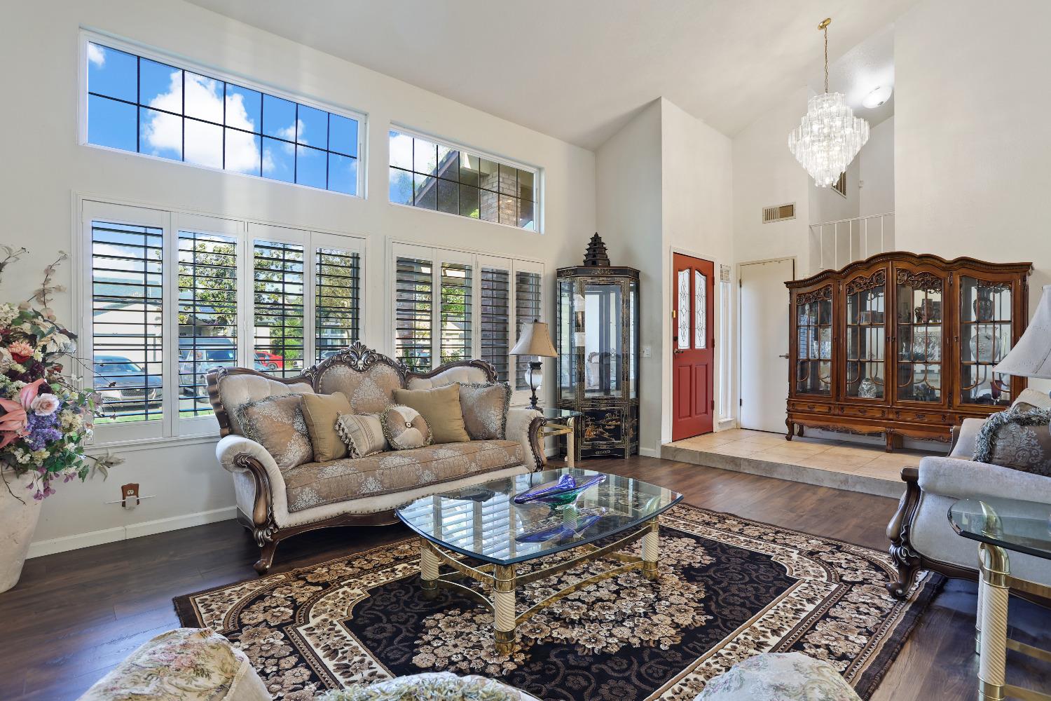 Detail Gallery Image 10 of 40 For 9127 Rutland Ct, Stockton,  CA 95209 - 4 Beds | 3 Baths