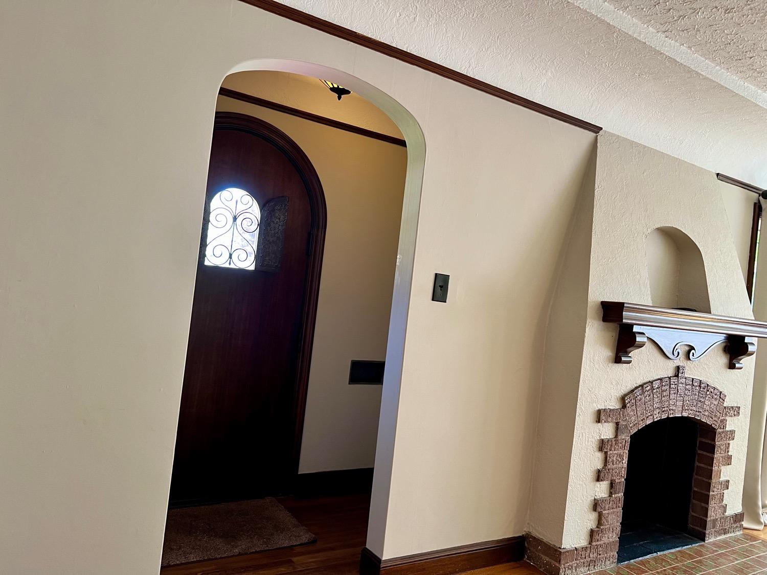 Detail Gallery Image 6 of 99 For 1228 W Walnut St, Stockton,  CA 95203 - 3 Beds | 2 Baths