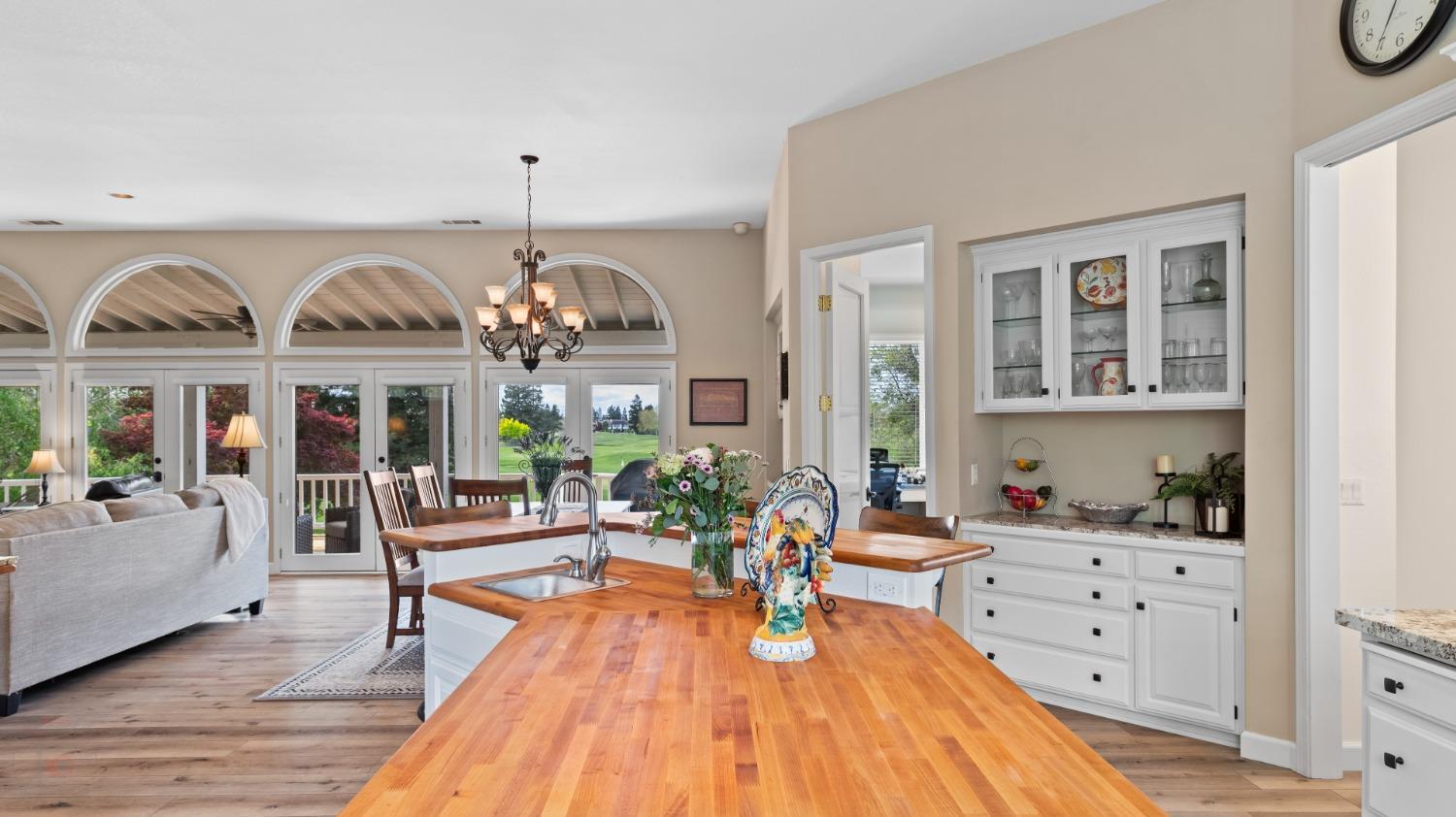 Detail Gallery Image 33 of 92 For 4417 Saint Andrews Dr, Stockton,  CA 95219 - 3 Beds | 2/1 Baths