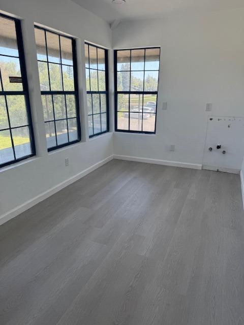 Detail Gallery Image 4 of 21 For 1919 Grand Canal Blvd #C7,  Stockton,  CA 95207 - – Beds | – Baths