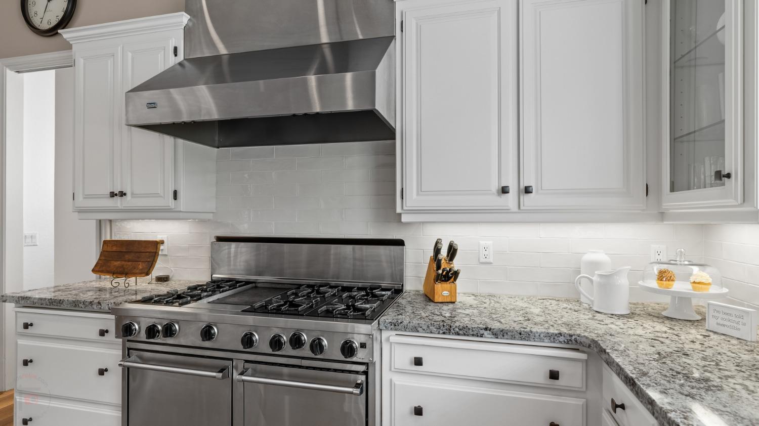 Detail Gallery Image 31 of 92 For 4417 Saint Andrews Dr, Stockton,  CA 95219 - 3 Beds | 2/1 Baths