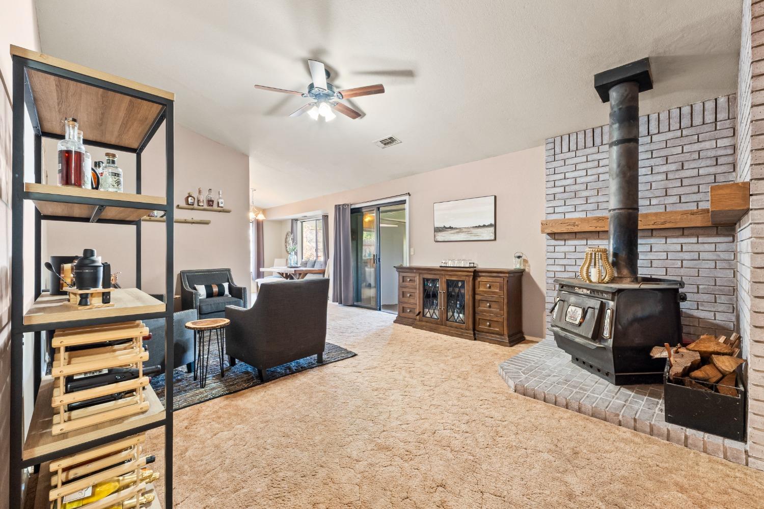 Detail Gallery Image 11 of 33 For 3068 Knollwood Dr, Cameron Park,  CA 95682 - 3 Beds | 2 Baths