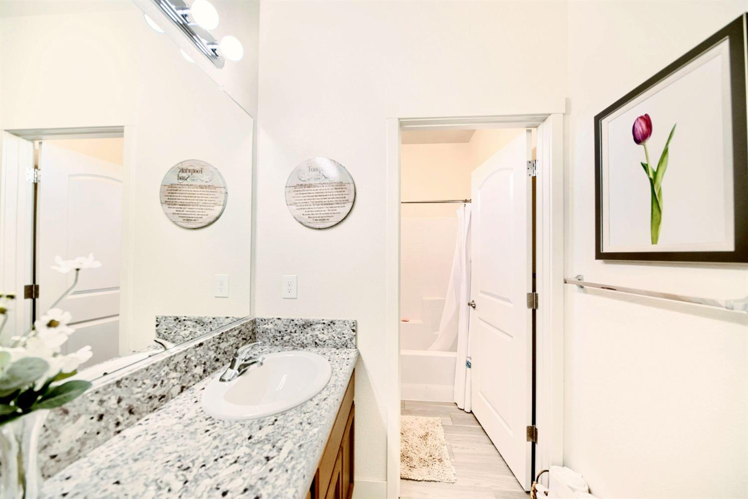 Detail Gallery Image 39 of 81 For 601 St Helena Dr, Newman,  CA 95360 - 4 Beds | 2/1 Baths