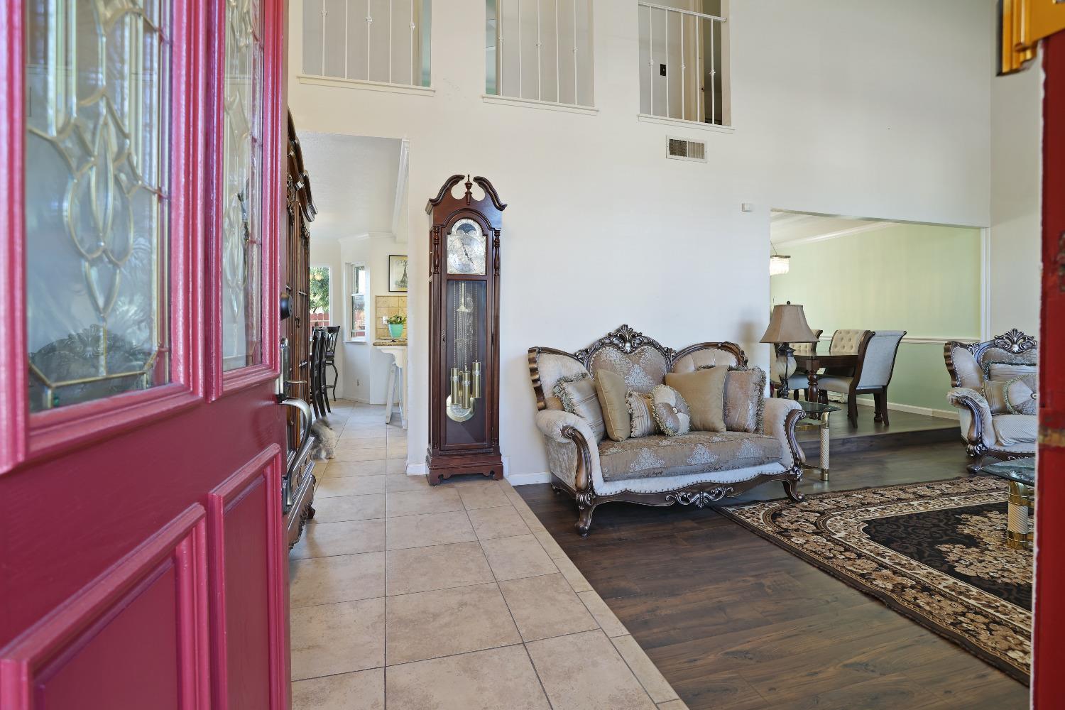 Detail Gallery Image 6 of 40 For 9127 Rutland Ct, Stockton,  CA 95209 - 4 Beds | 3 Baths