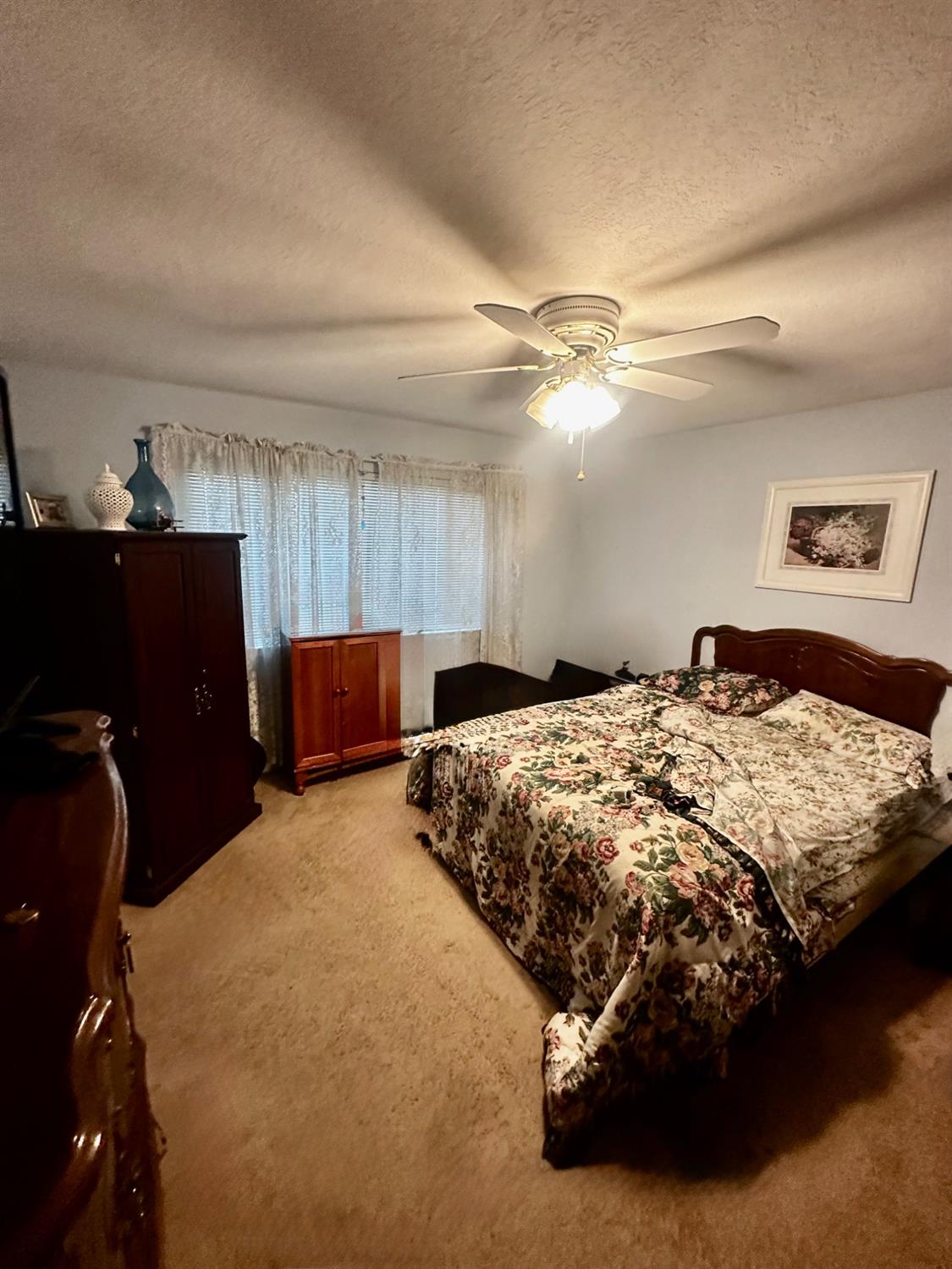 Detail Gallery Image 6 of 10 For 2629 Stanfield Dr, Stockton,  CA 95209 - 3 Beds | 2 Baths