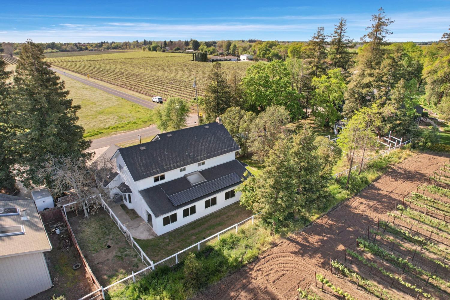 Detail Gallery Image 58 of 70 For 379 W Taddei Rd, Acampo,  CA 95220 - 3 Beds | 2/1 Baths