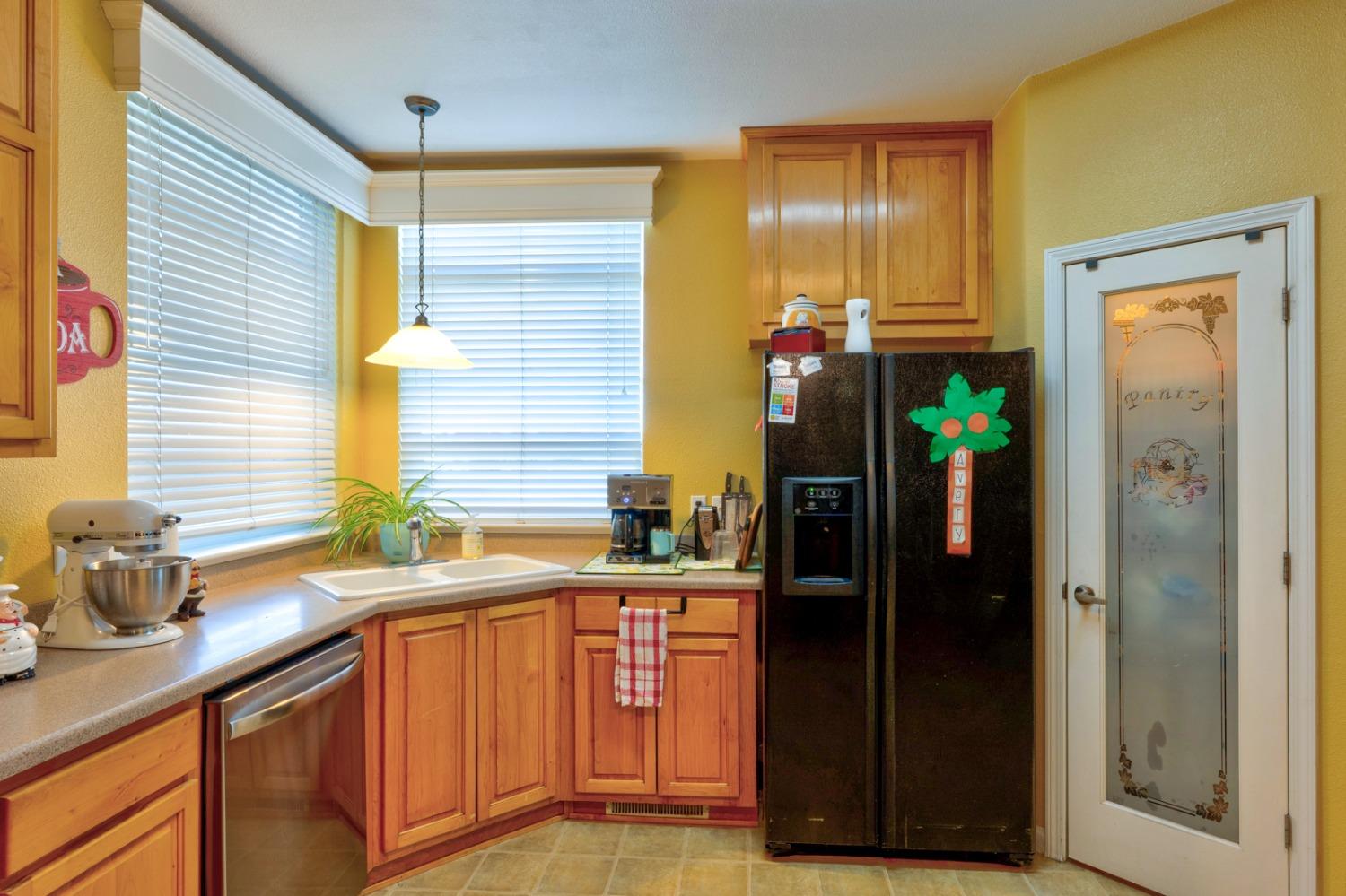 Detail Gallery Image 15 of 34 For 1470 Queen Way 17, Livingston,  CA 95334 - 2 Beds | 2 Baths