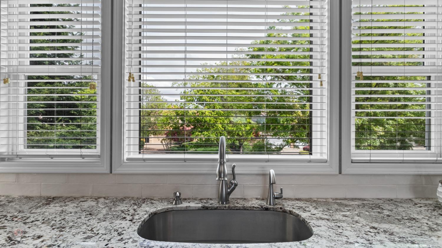 Detail Gallery Image 30 of 92 For 4417 Saint Andrews Dr, Stockton,  CA 95219 - 3 Beds | 2/1 Baths