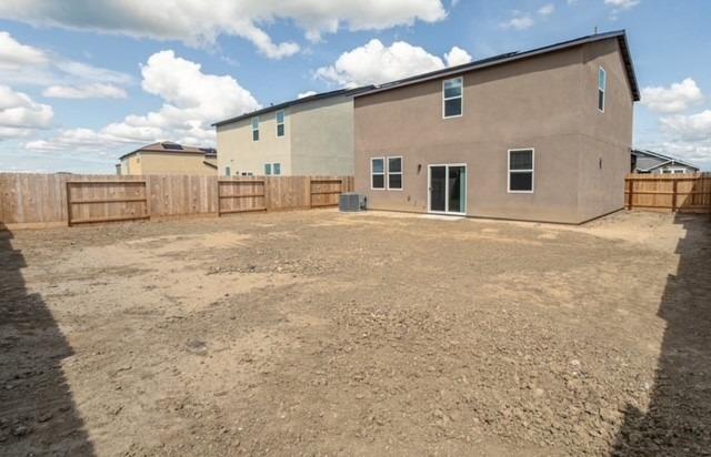 Detail Gallery Image 11 of 11 For 4684 Athena Dr, Merced,  CA 95348 - 4 Beds | 2/1 Baths