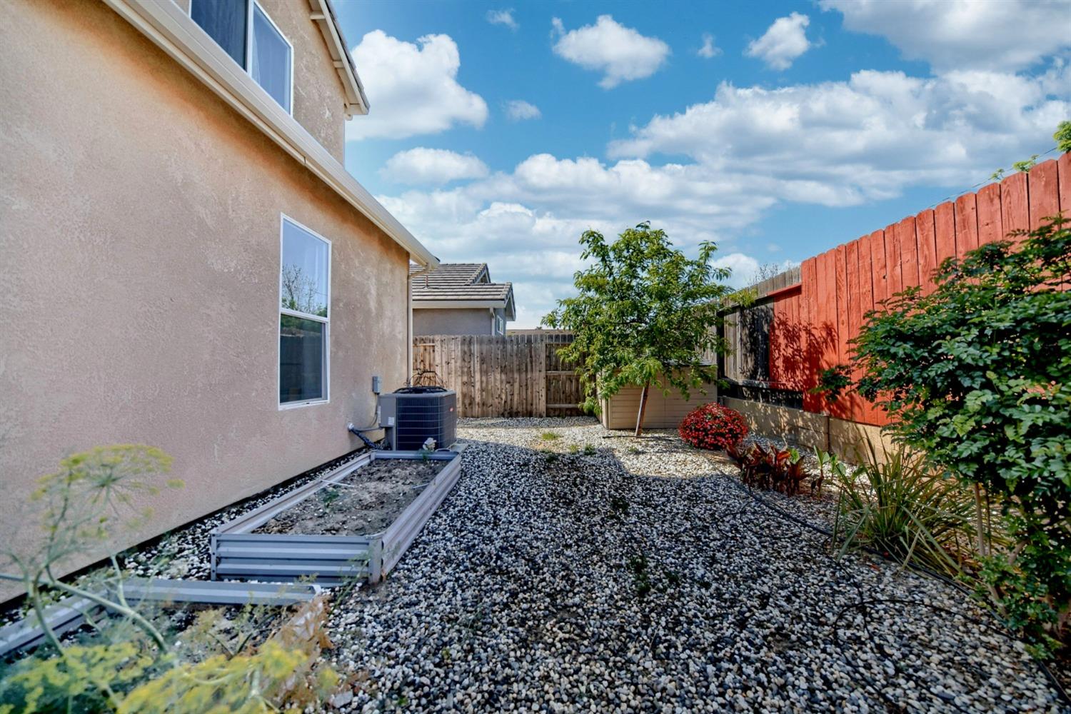 Detail Gallery Image 67 of 81 For 601 St Helena Dr, Newman,  CA 95360 - 4 Beds | 2/1 Baths