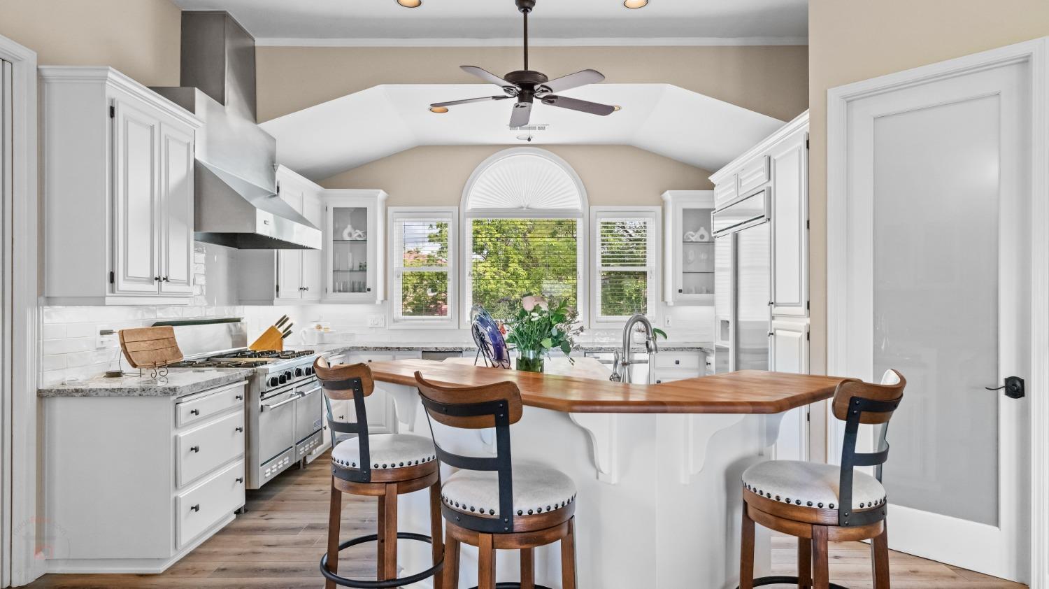 Detail Gallery Image 25 of 92 For 4417 Saint Andrews Dr, Stockton,  CA 95219 - 3 Beds | 2/1 Baths