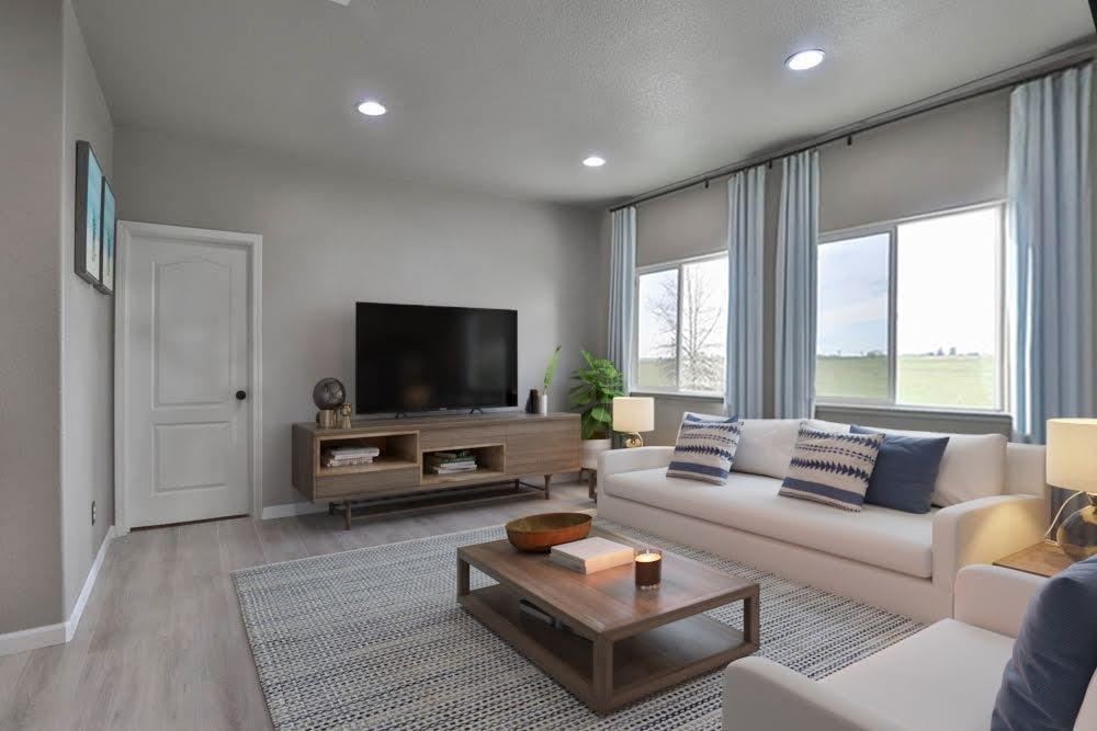Detail Gallery Image 23 of 70 For 10770 Westerly Dr, Mather,  CA 95655 - 5 Beds | 3 Baths