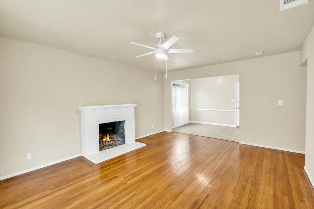 Detail Gallery Image 31 of 48 For 2150 60th Ave, Sacramento,  CA 95822 - 4 Beds | 2 Baths