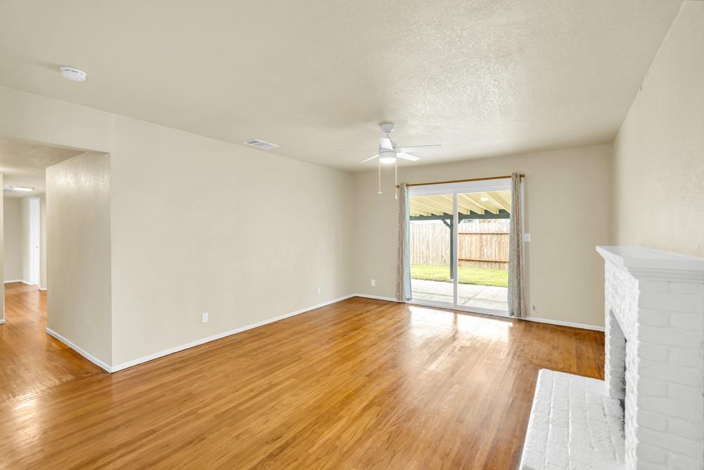 Detail Gallery Image 30 of 48 For 2150 60th Ave, Sacramento,  CA 95822 - 4 Beds | 2 Baths