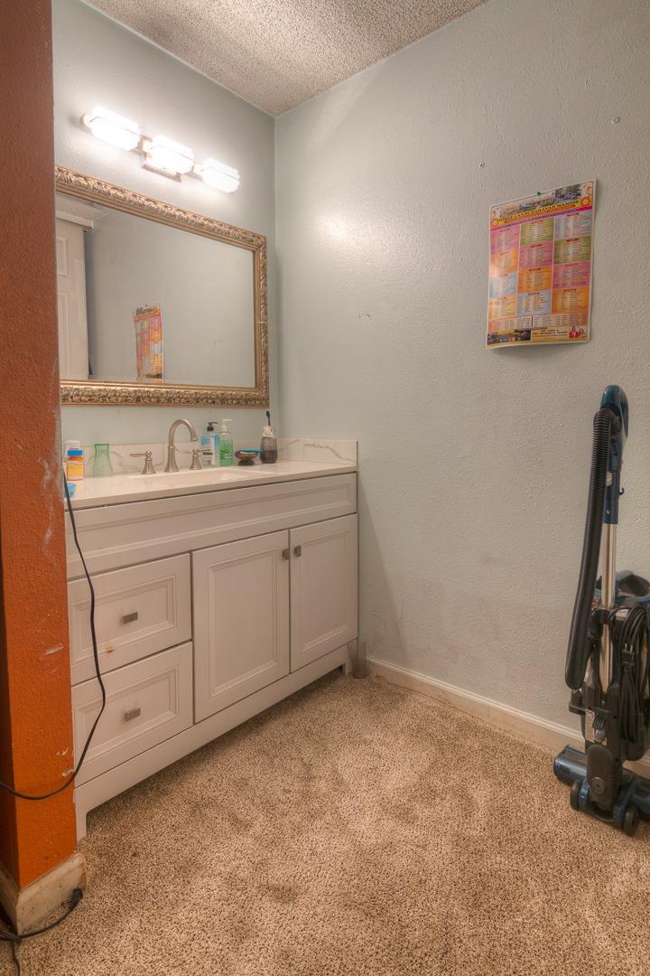Detail Gallery Image 14 of 27 For 7326 Loma Verde Way, Sacramento,  CA 95822 - 3 Beds | 2 Baths