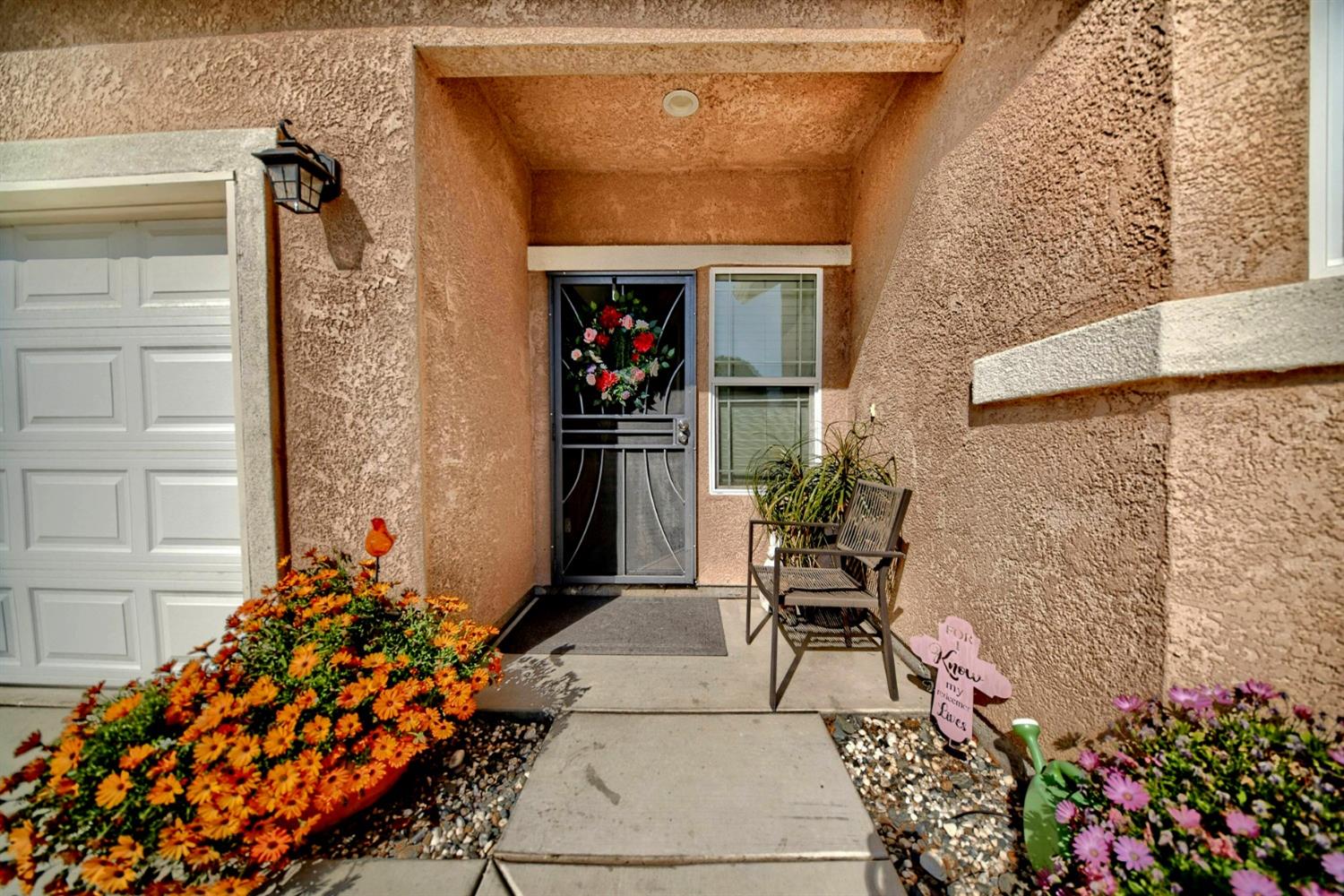 Detail Gallery Image 6 of 81 For 601 St Helena Dr, Newman,  CA 95360 - 4 Beds | 2/1 Baths