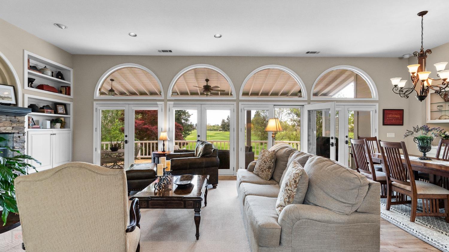Detail Gallery Image 14 of 92 For 4417 Saint Andrews Dr, Stockton,  CA 95219 - 3 Beds | 2/1 Baths