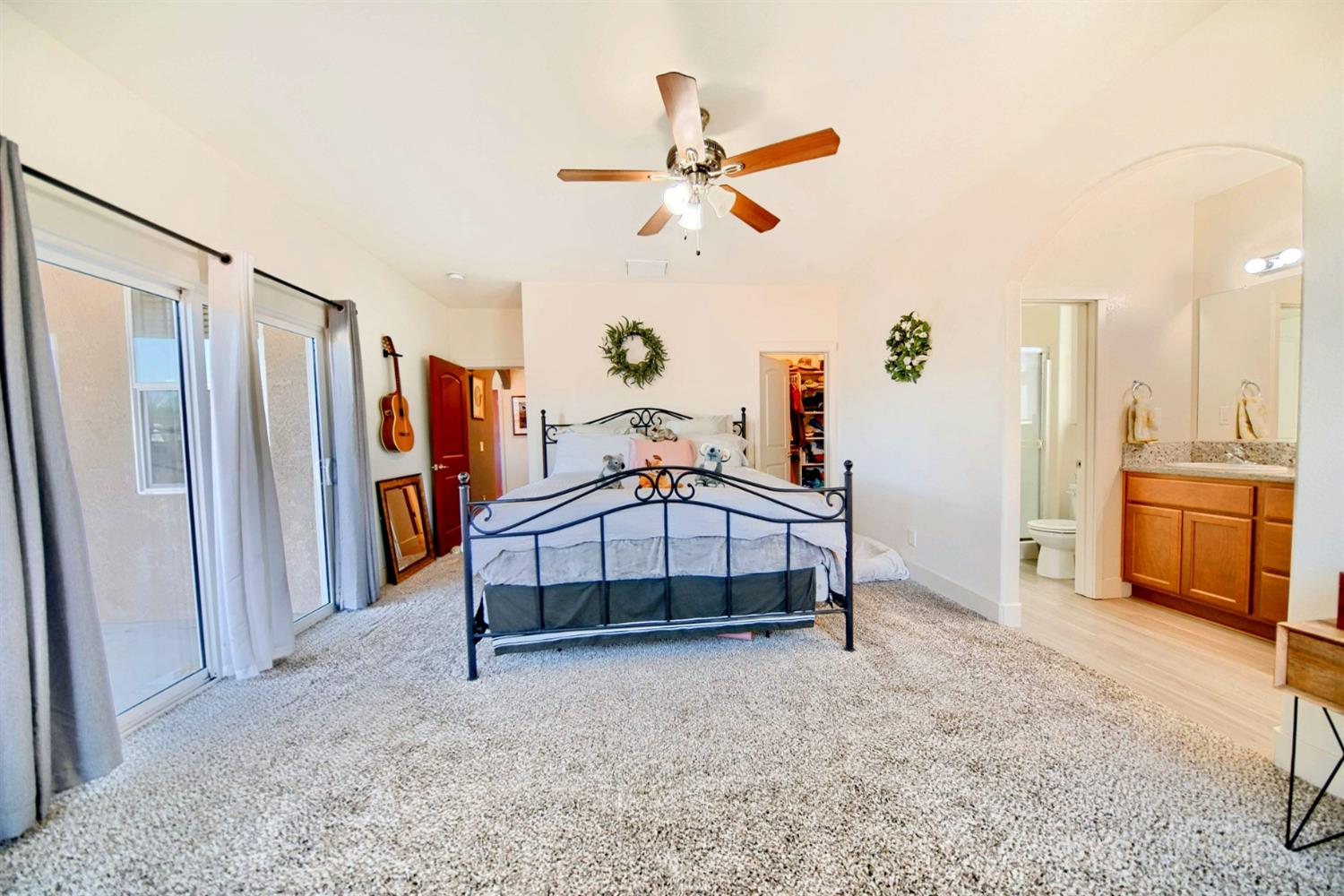 Detail Gallery Image 33 of 81 For 601 St Helena Dr, Newman,  CA 95360 - 4 Beds | 2/1 Baths