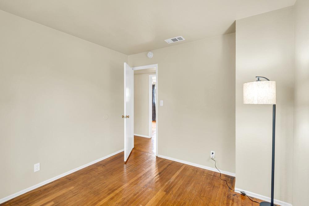Detail Gallery Image 17 of 48 For 2150 60th Ave, Sacramento,  CA 95822 - 4 Beds | 2 Baths