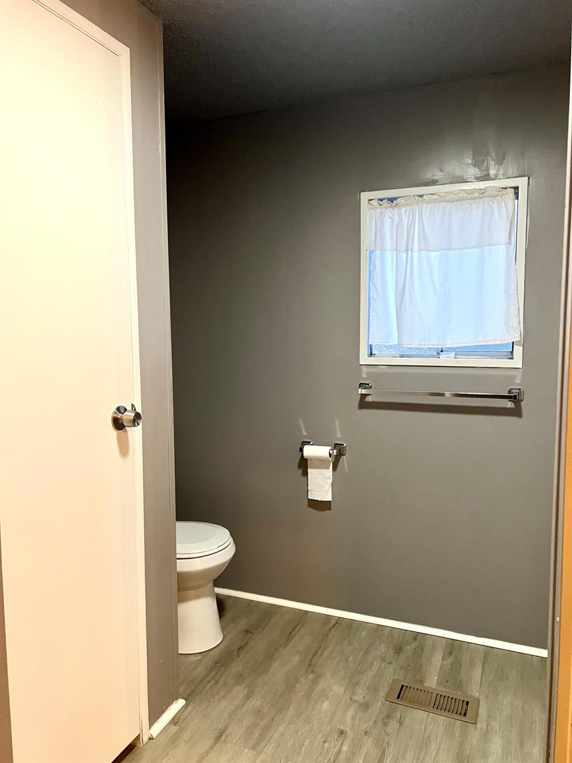 Detail Gallery Image 21 of 23 For 289 N Mercury St, Santa Nella,  CA 95322 - 3 Beds | 2 Baths