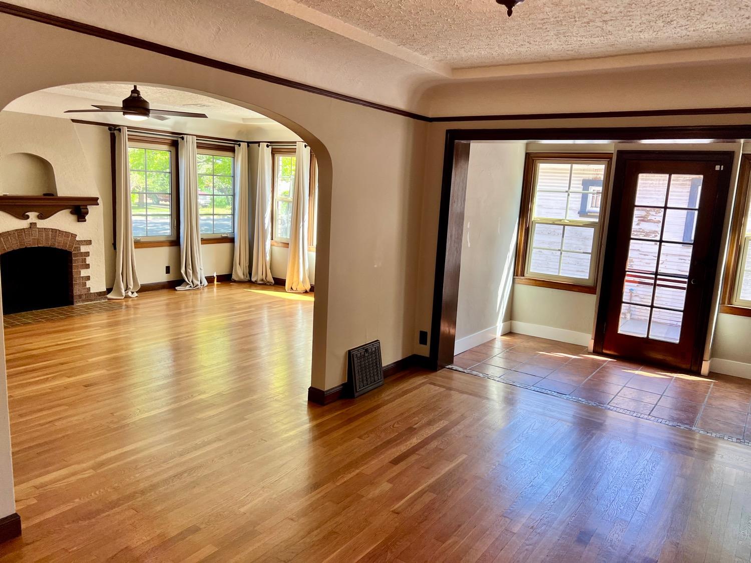 Detail Gallery Image 8 of 99 For 1228 W Walnut St, Stockton,  CA 95203 - 3 Beds | 2 Baths