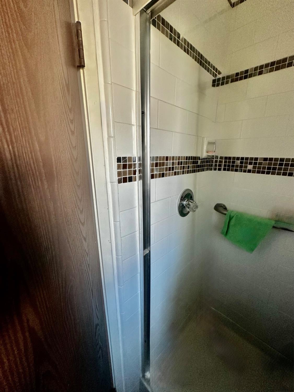Detail Gallery Image 8 of 10 For 2629 Stanfield Dr, Stockton,  CA 95209 - 3 Beds | 2 Baths