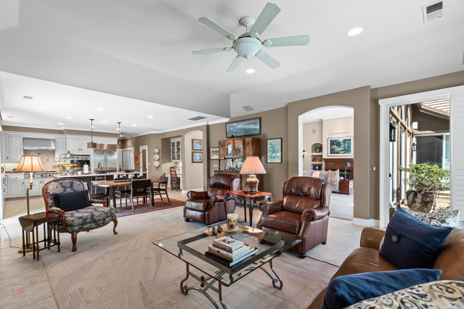 Detail Gallery Image 46 of 77 For 5126 Spanish Bay Cir, Stockton,  CA 95219 - 4 Beds | 3 Baths