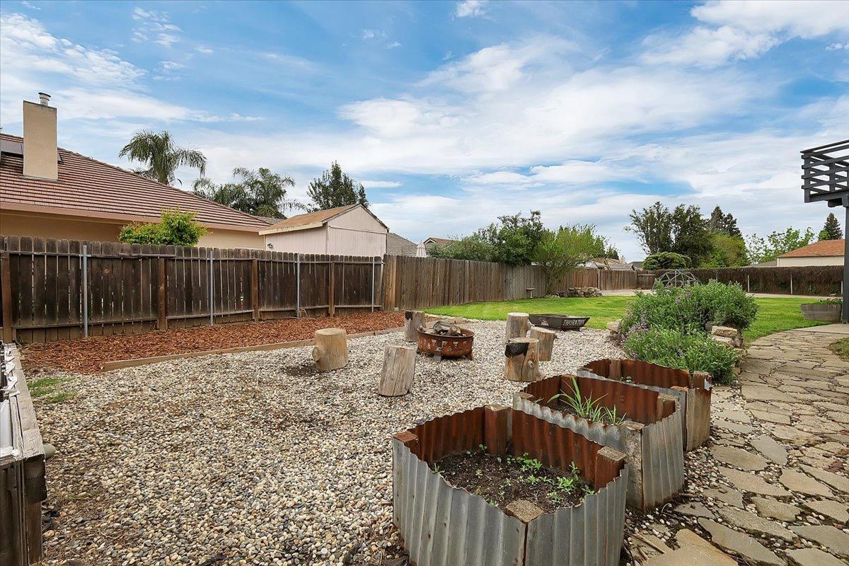 Detail Gallery Image 51 of 68 For 1270 Rickey Dr, Yuba City,  CA 95991 - 5 Beds | 2/1 Baths