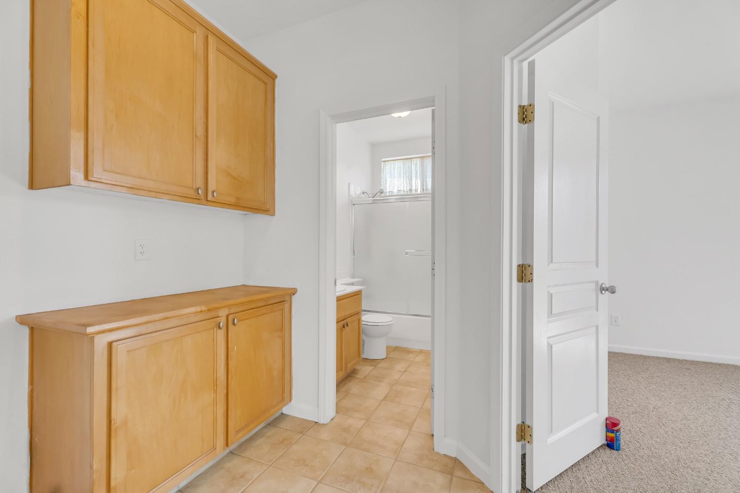 Detail Gallery Image 21 of 49 For 1902 Gerber Dr, Stockton,  CA 95209 - 4 Beds | 3/1 Baths
