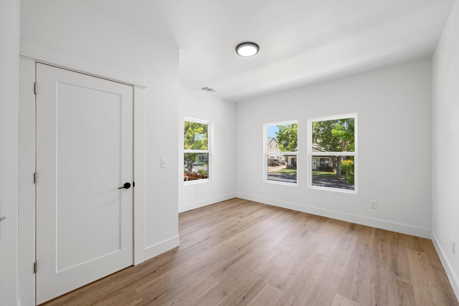 Detail Gallery Image 18 of 39 For 303 El Dorado Ave, Roseville,  CA 95678 - 4 Beds | 3 Baths