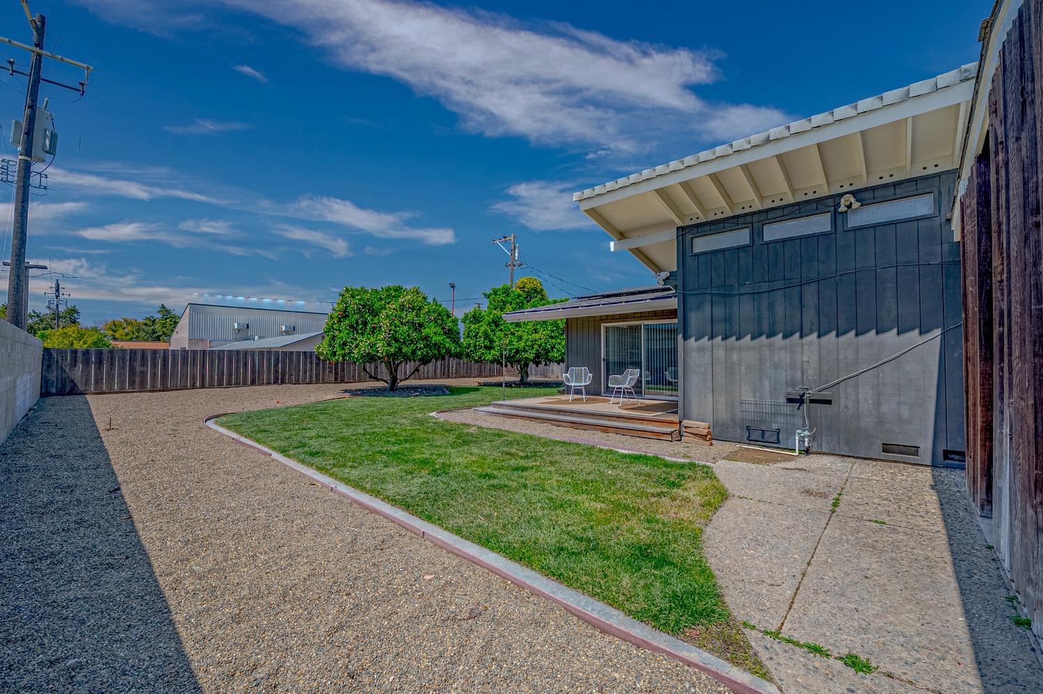 Detail Gallery Image 55 of 59 For 2833 Mccombs Dr, Merced,  CA 95340 - 3 Beds | 2/1 Baths