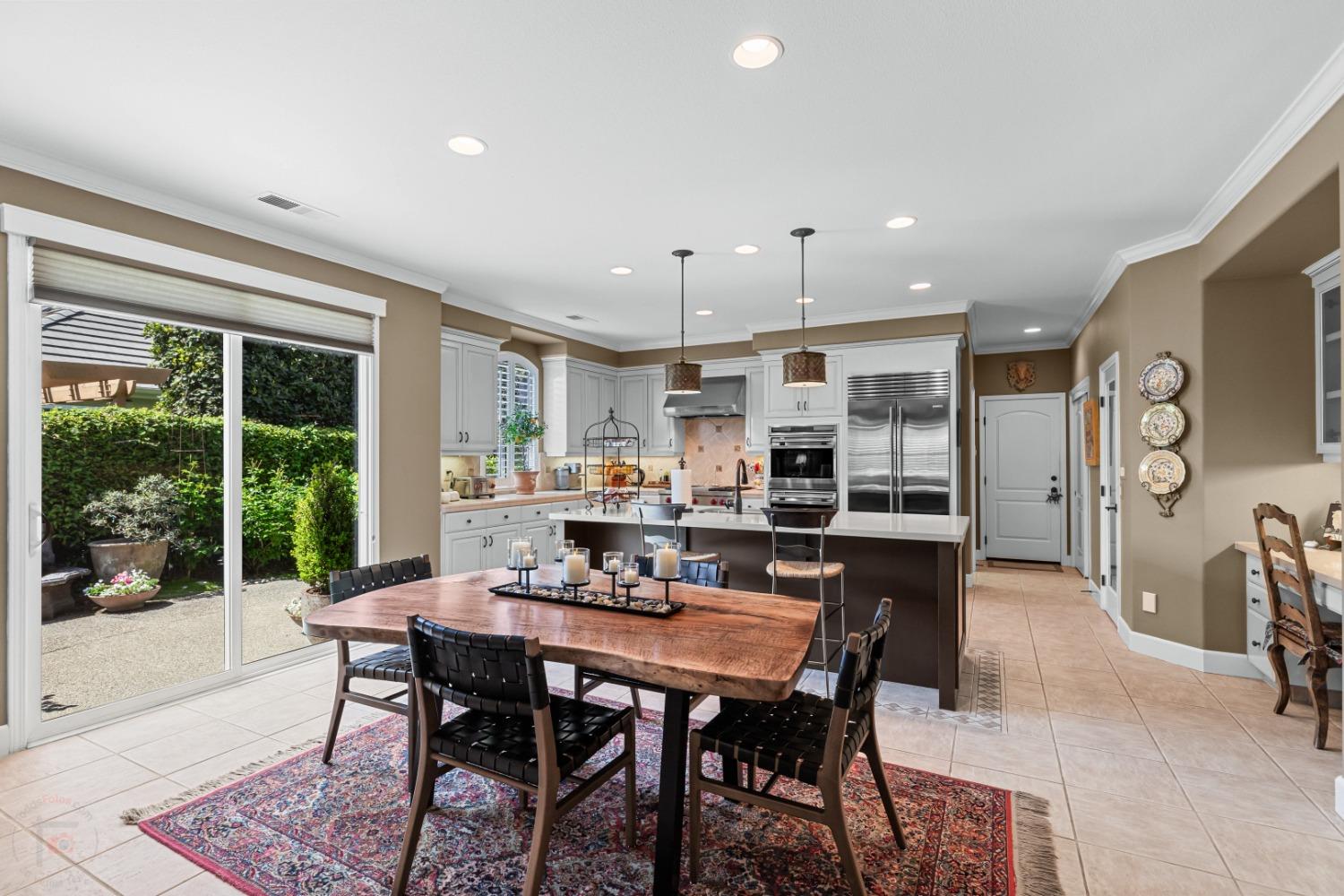 Detail Gallery Image 23 of 77 For 5126 Spanish Bay Cir, Stockton,  CA 95219 - 4 Beds | 3 Baths