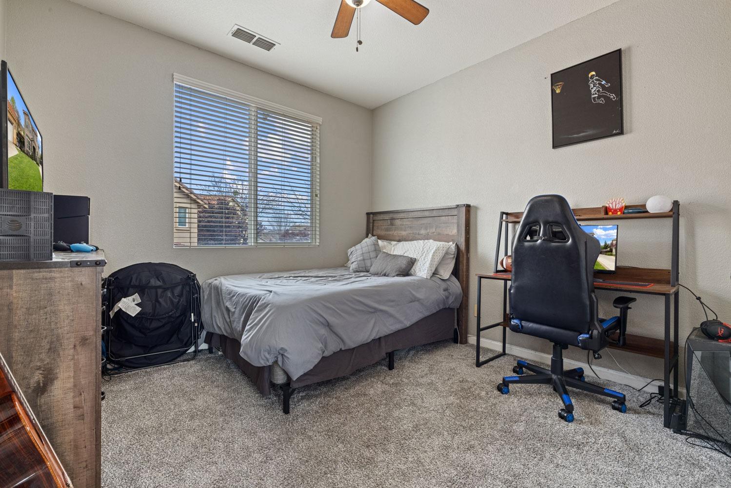 Enclave Drive, Turlock, California image 28